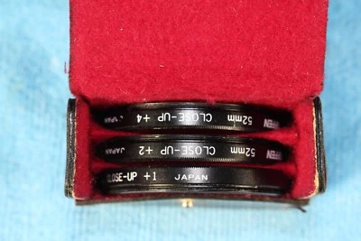 52 MM close up lenses 1-2-4 Power - Image 1 of 2