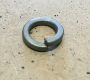 3/8 Zoll verzinkte (versilberte) Federwaschmaschine - Bild 1 von 1