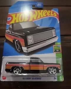 Hot Wheels '83 Chevy Silverado schwarz #191 - 2023 HW geschlagen - Bild 1 von 1