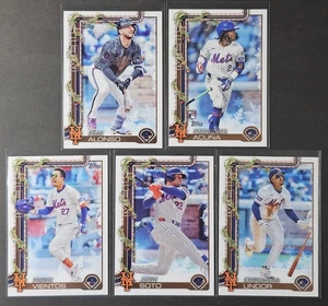 2025 Topps Holiday New York Mets 5 Card Team Set w/RCs No Duplicates  - Picture 1 of 1