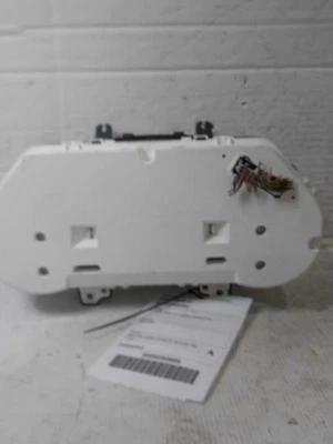 KIA Sorento 2016 velocímetro calibre OEM granate 2,4 L 70000 millas NJ25-19895-487583 Foto 1 de 3