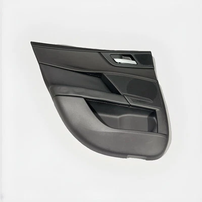 Panel de puerta trasera del conductor izquierdo Jaguar XE 2017-2020 OEM | Pieza OEM | Pieza OEM Foto 1 de 4