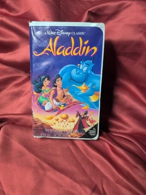 Walt Disney Classic Aladdin Black Diamond VHS #1662 Excellent Condition - Image 1 of 2