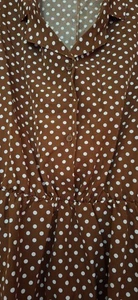 Damen Kleid Gr. 40/42 NEU Braun Weiß Gepunktet SOMMERKLEID Cocktailkleid - Bild 1 von 3