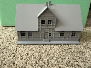 Edificio grande de media madera - escala HO / calibre 1:87 - no requiere montaje - Imagen 1 de 7