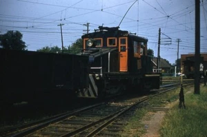 MS Orig Red Border Slide Niagara St Catherines & Toronto Steeplecab in 1957 - Picture 1 of 1