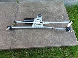 BMW 3 Series E46 1999-2005 Front Windscreen Wiper Motor with Linkage 3397020559 - Imagen 1 de 2