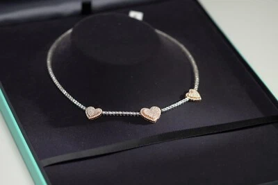 Cadena de collar de tres corazones de diamantes de 3,75 quilates de dos tonos de oro de 10k calidad VS Foto 1 de 4