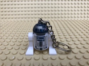 Star Wars R2D2 Figur Schlüsselring/Schlüsselanhänger UK VERKÄUFER - Bild 1 von 1
