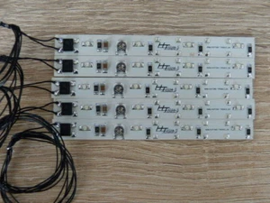 5 x  Waggonbeleuchtung  100mm  4 LED  Leuchtfarbe gelb ! Kabel schon angelötet ! - Bild 1 von 1