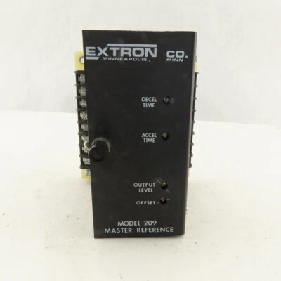Extron 2097-0300 Model 209 115V DC Output Master Reference Module - Image 1 of 4