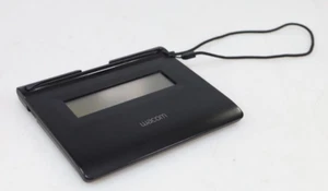 Wacom STU-300 4" 396 x 100 LCD Signature Tablet Pad + Stylus Pen - Picture 1 of 5