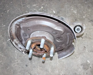 2012-2019 Range Rover Evoque Right Rear Spindle Knuckle W/Hub OEM - Picture 1 of 3