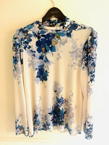 Susan Graver Women's Blue and Cream Floral High Neck Long Sleeve Top Size XL - Picture 1 of 5
