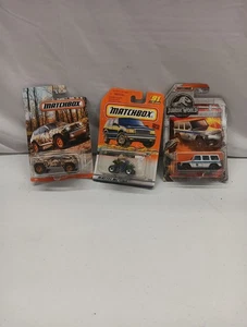 Lote de 3 coches Matchbox Jurassic World Mercedes-Benz G550 cuatro ruedas y Jeep - Imagen 1 de 11