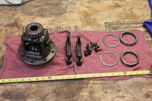 MG MGB Rear Differential Gears Carrier and More - Picture 1 of 5