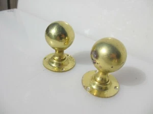 Vintage Brass Door Knobs Handles Plates Architectural Reclaim Old Mid Century - Picture 1 of 8