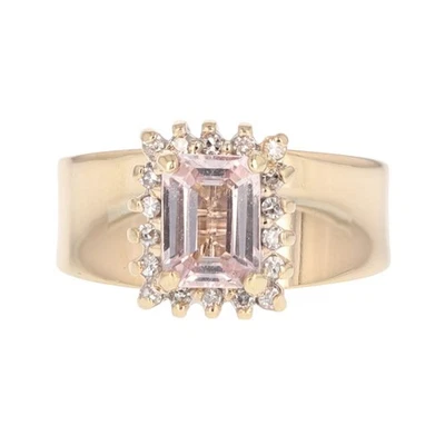 Anillo de compromiso de morganita con halo de diamantes de 1,41 quilates de oro amarillo de 14 k talla 5,5 Foto 1 de 4