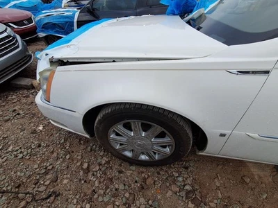 Driver Left Fender Fits 06-11 DTS 2655882 Foto 1 de 4