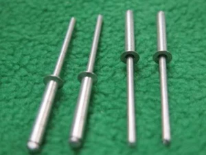 500 RIVETTI CILIEGIA N AAC-4-10 ALLUMINIO FORO CIECO RIVETTO POP 1/8" .563-.625 GRIP - Foto 1 di 1