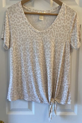 Matty M Leopard Tie Tshirt  Foto 1 de 3