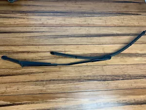 2011-18 AUDI A6 A7 S6 S7 RS7 FRONT LEFT DRIVER SIDE WINDSHIELD WIPER ARM OEM♻️ - Picture 1 of 12