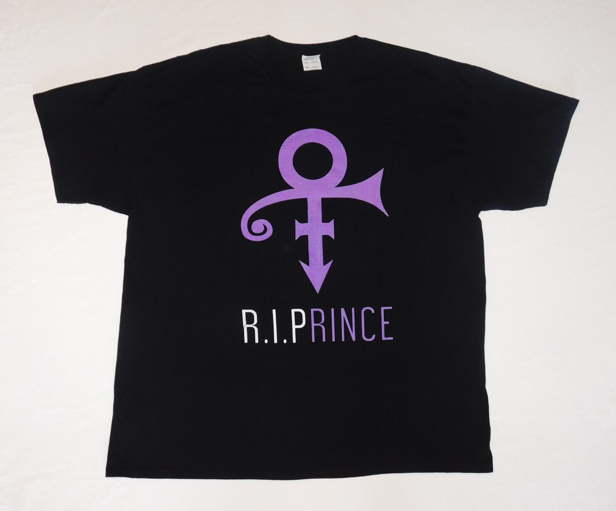 Camisetas De Conciertos De Prince El PSG Saca Una Línea De Ropa En