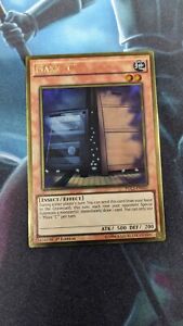 YUGIOH Gold Rare Maxx "C" 1st Ed PGL3-EN042