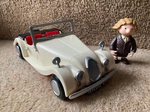 Postman Pat Friction Powered Morgan Car & Dr Sylvia Gilbertson Figure - Rare!! - Picture 1 of 15