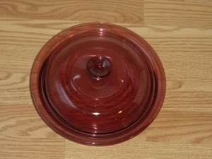 Vintage Corning Ware Vision Ware 1.5 Qt Cranberry Serving Dish With Lid V-32-B - Picture 1 of 3