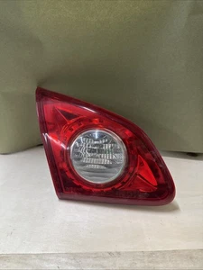2008-2015 Nissan Rogue Trunk Lid Tail Light Lh Driver Side - Bild 1 von 4