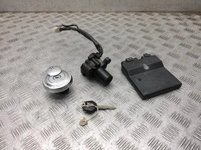 SUBARU XV XVS950R SCHLOSSSATZ 2017 - Bild 1 von 4