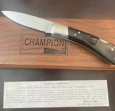 Cuchillo Champion Bujía 90 Aniversario Edición Limitada 1907 a 1997 Caja Madera Foto 1 de 4