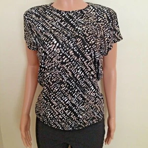 Summer Style Short Sleeve Pullover Blouse-Size L-Bust 44"-Career or Casual Wear - Picture 1 of 5