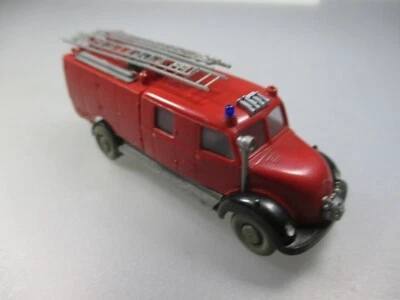 Wiking: Magirus Sirius Auto Antincendio, Superato (Schub67) - Immagine 1 di 4