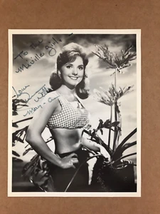 Vintage DAWN WELLS Signed Autographed Photo Mary Ann Gilligan's Island - Picture 1 of 6