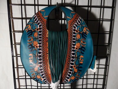 BOLSO REDONDO CON FLECOS ESTAMPADO DASHIKI CON CARTERA COLOR VERDE AZULADO Foto 1 de 4