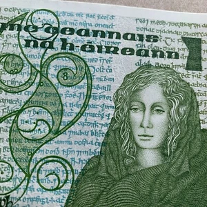 Ireland Republic, 1 pound, 1985 Queen Medb Irish Banknote. World Currency. Note. - Picture 1 of 6