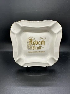 Cenicero de cigarros vintage bandeja de tocador ASBACH URALT Brandy Heinrich Alemania borde dorado - Imagen 1 de 12