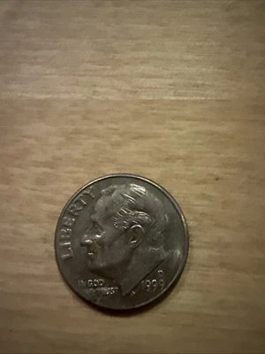 D Mint Mark 1999 brillante estado sin circular raro Foto 1 de 4