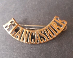 Shoulder title badge East Lancashire Regiment E LANCASHIRE 57mm Long - Picture 1 of 2