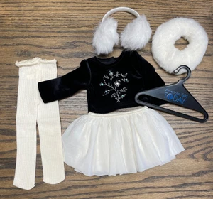 American Girl Doll 2004 Holiday Winter Magic Outfit with HTF Ribbed Tights - Picture 1 of 3