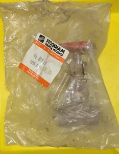 Stockham 1/2" B-110 Wedge Gate Valve, Bronze, Threaded - Picture 1 of 1