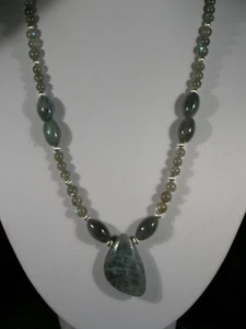 20" Labradorite Bead Necklace - Picture 1 of 2