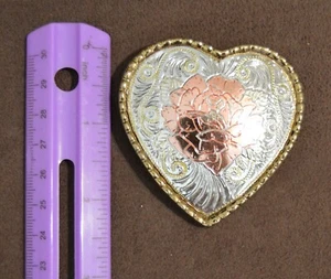 Hebilla de cinturón occidental de latón plateado con corazón para mujer  - Imagen 1 de 3