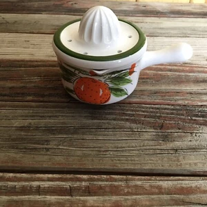Japan Hand Painted Citrus Juicer B4 - Picture 1 of 6