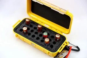 Pelican ™ 1030 Case includes precut insert holds 24 AA cr123 or cr2 Batteries - Picture 1 of 1