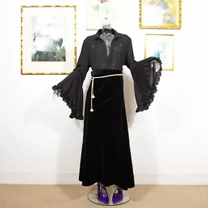 Vintage 1970s Black Velvet Maxi A Line Skirt Lateral Zip Size S UK 8 - Picture 1 of 8