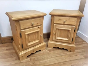 Voglauer Nachtschrank Nachtkonsole Holz Nachttisch Bettschrank Massiv Massivholz - Bild 1 von 5