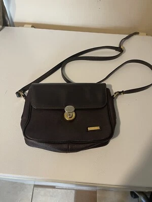 Bolso Bandolera Cartera HCL Signature Cuero Negro Logo De Colección Buen Estado  Foto 1 de 4